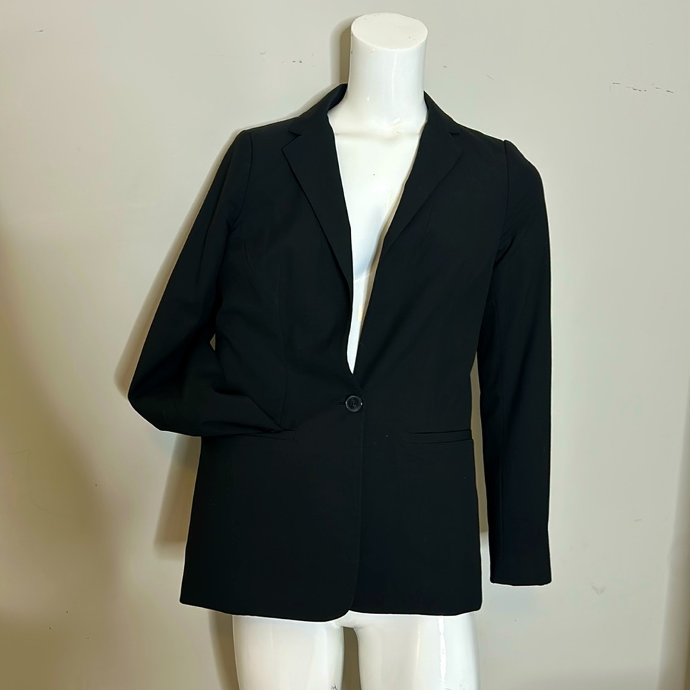 A black blazer from The Limited Black Collection.